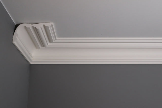 DM1986  Grant Victorian Coving