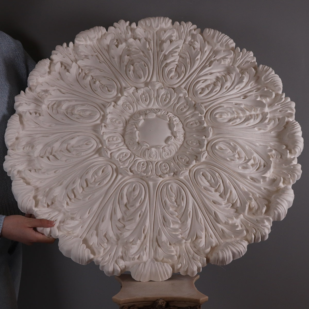 DM7020 Victorian Edwardian Plaster Ceiling Rose 755mm